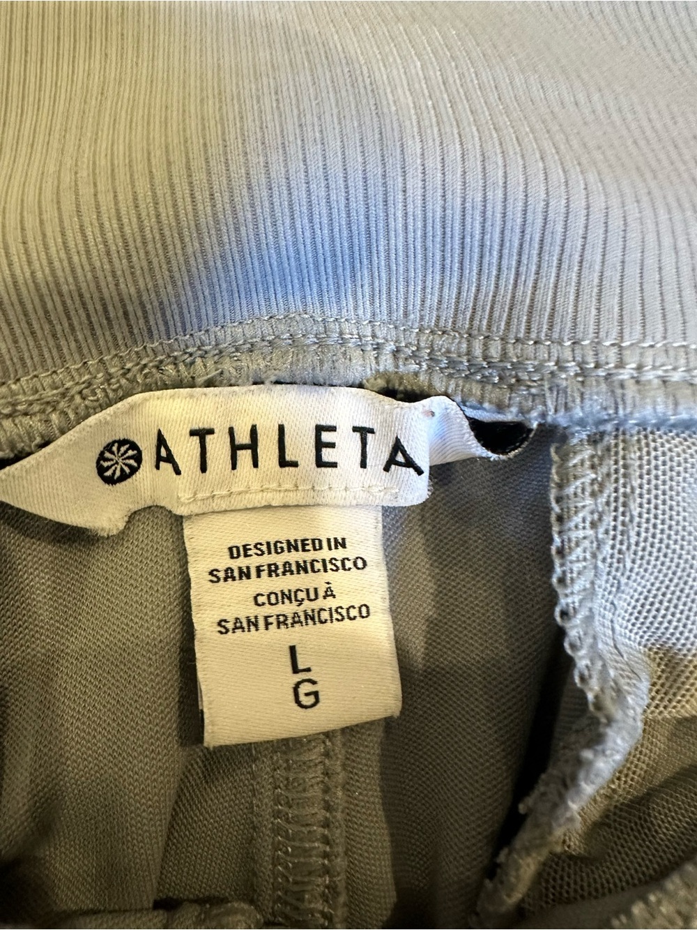 Athleta women’s venice Jogger Pants zipper pockets Light Gray travel athleisure - Picture 6 of 7